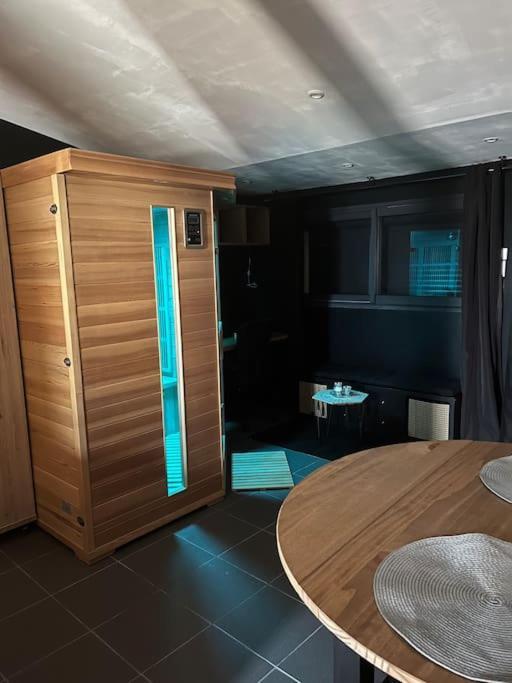 Suite Avec Sauna 36M² Ньор Экстерьер фото